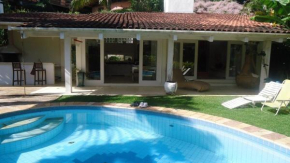 Linda casa em Ilhabela-Praia do Julião